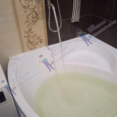 Герметизация угловой ванны «под ключ» в Калининском р-не